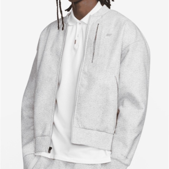 Men’s Nike Forward Bomber Jacket - Picture 6 of 7